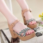 Sepatu Wanita Hijau Bahan Syntetic
