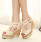 Sepatu Wanita Cream Bahan Syntetic
